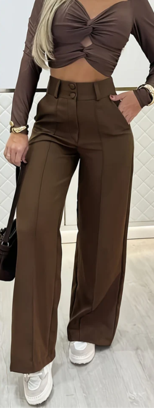 The Effortless Wide-Leg Trouser