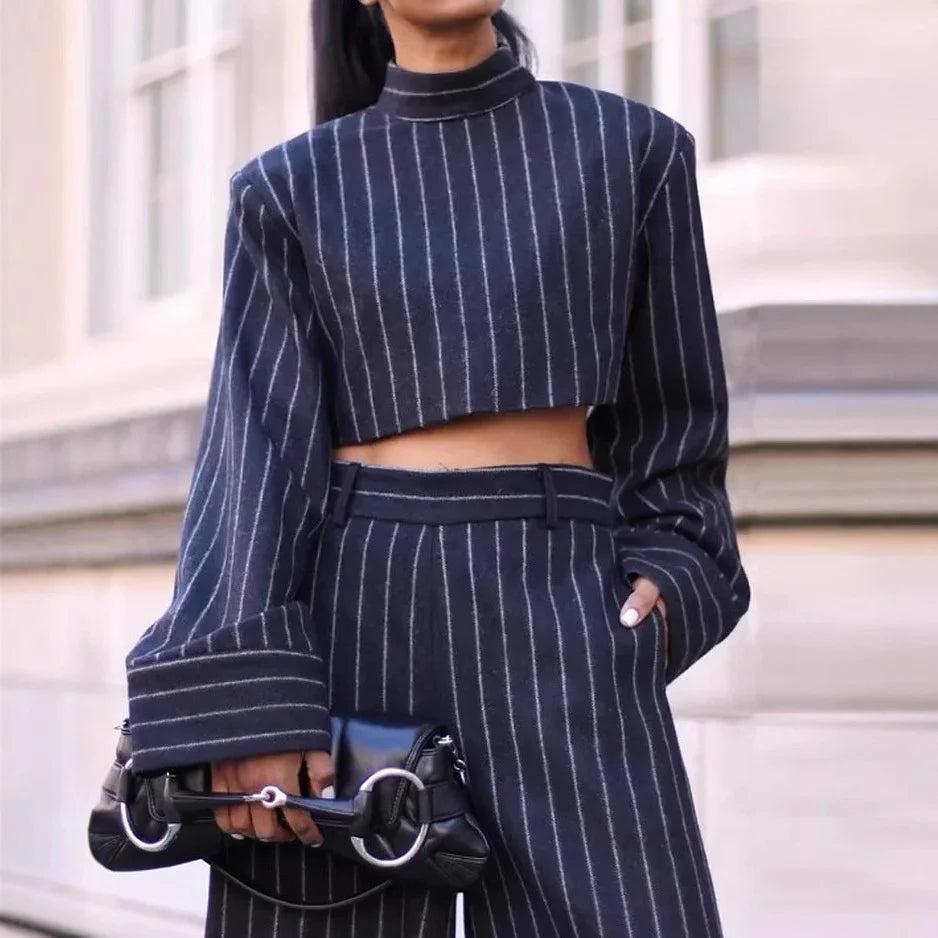 The Tailored Poise Set